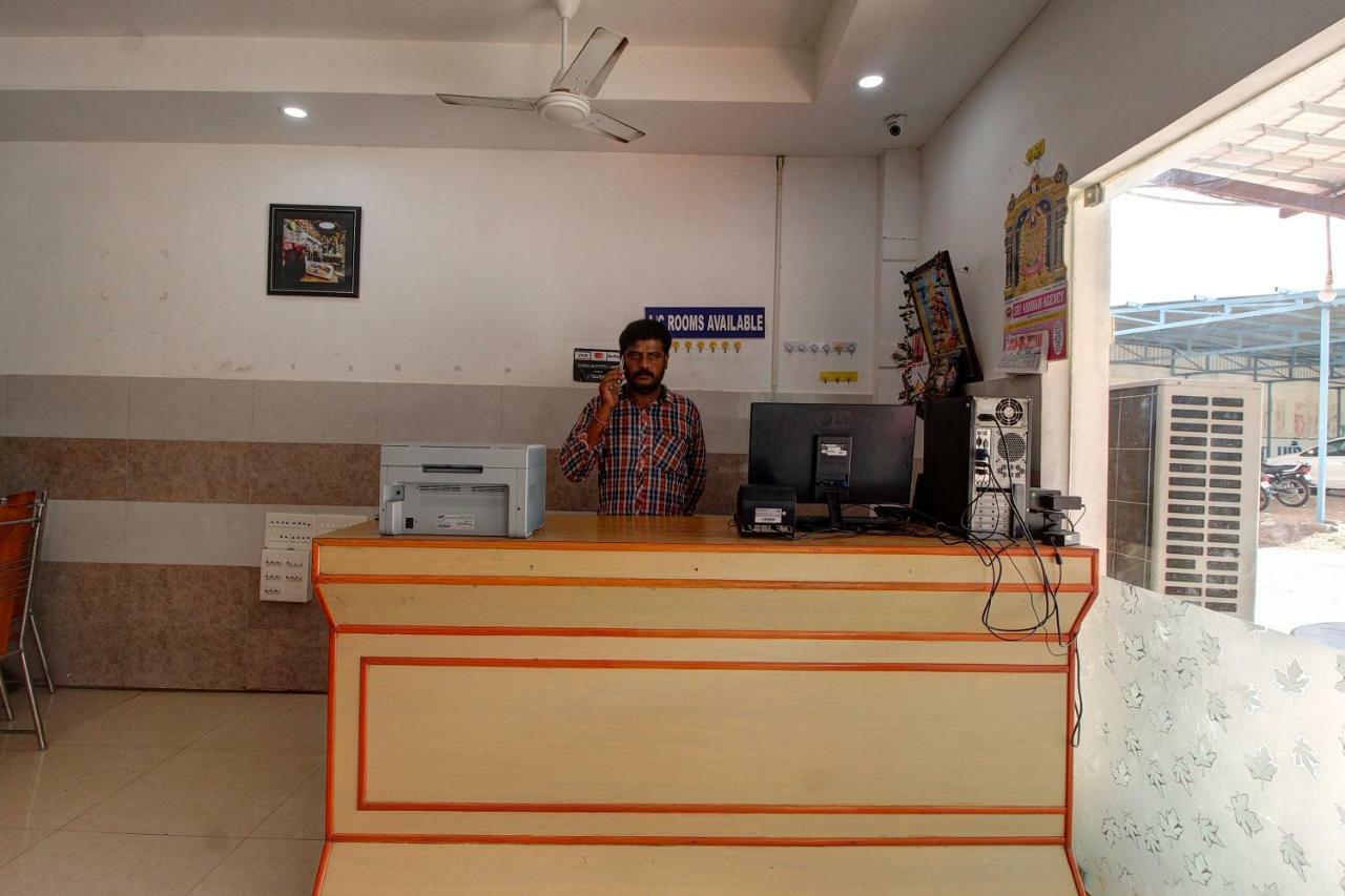 Oyo 42678 Hotel Vasantha Bhavanam Saver Coimbatore Exterior foto